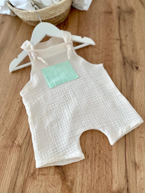 Salopeta din Muselina